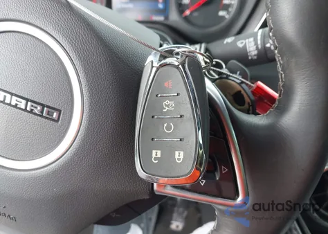 2020 Chevrolet Camaro Rwd Lt1 из США, поврежденный, VIN 1G1FF1R79L0138485